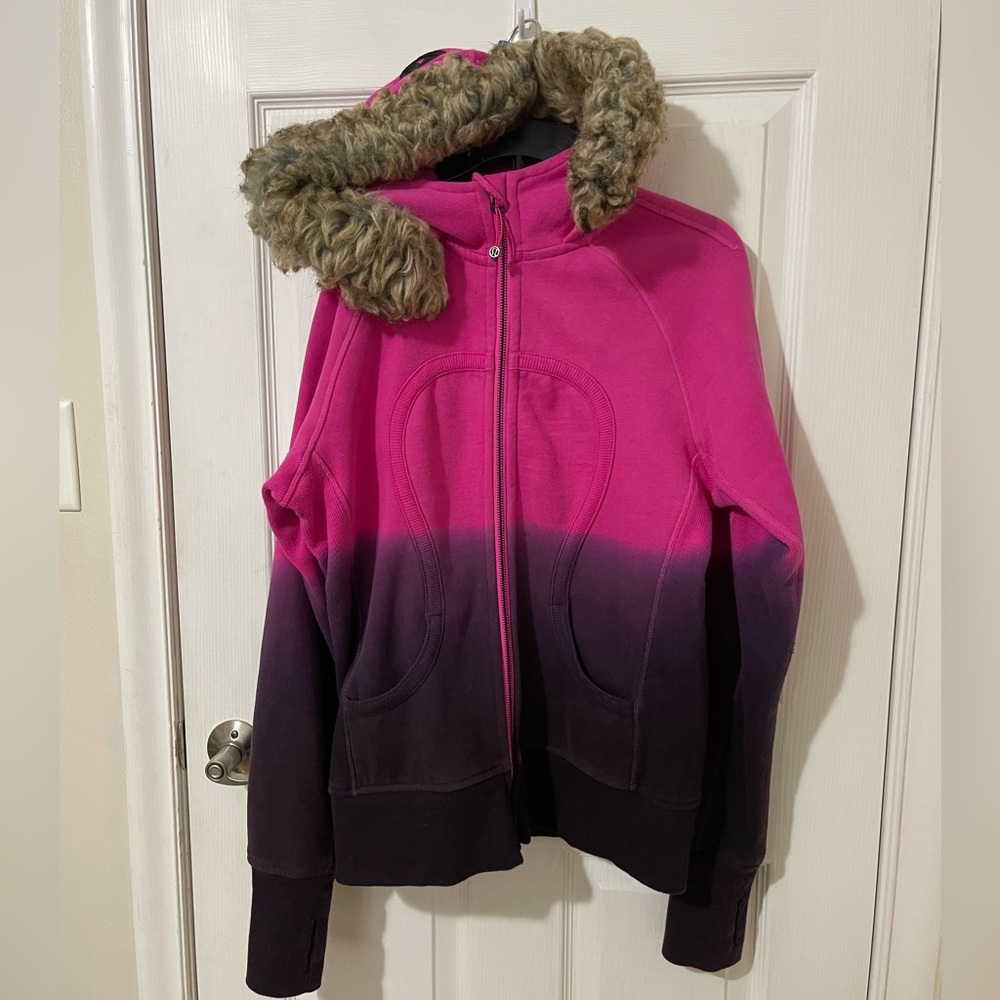 Special Edition Lululemon sweater hoodie - Picture 2 of 13